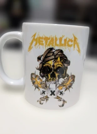 Tazza | Metallica, marca: nobrand, estado: Novo sem etiquetas, €10.00, €11.20 inclui Proteção do Comprador Pro