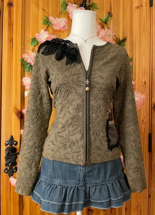 Textured Floral Zip-Up Jacket | Embellished Shoulder | Patch Pocket | Beaded Zip Pull | 373., brand: Bleu Blanc Rouge, condition: Very good, size: M / 38 / 10, €80.00, €84.70 includes Buyer Protection