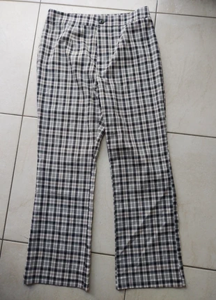 Pantalon à carreaux neuf, brand: Shein, condizioni: Nuovo senza cartellino, taglia: L / IT 44 / EU 40, €8.00, €9.10 include la Protezione acquisti