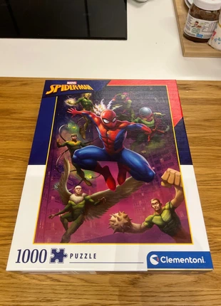 Puzzle Spider-Man Clementoni – 1000 pezzi, nuovo, brand: Clementoni, condizioni: Nuovo con cartellino, €4.50, €5.43 include la Protezione acquisti
