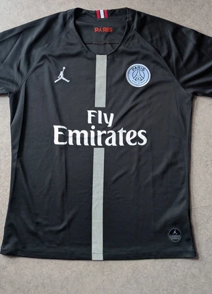 Maillot de football PSG Jordan, brand: Jordan, condition: Very good, size: L, €14.00, €15.40 includes Buyer Protection