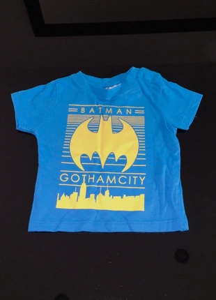 Tee shirt Batman 3 mois, marque: Batman, état: Neuf sans étiquette, taille: 1-3 mois / 56 cm, 2,50 €, 3,33 € Protection acheteurs incluse