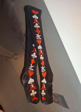 Alice and the pirates card themed socks, merk: Lolita, staat: Goed, maat: S | 35–38, € 8,00, € 9,10 inclusief Kopersbescherming