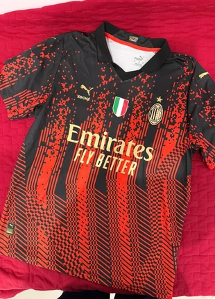 maglia milan puma replica numero 8 tonali taglia xl, marque: Puma, état: Neuf sans étiquette, taille: XL, 20,00 €, 21,70 € Protection acheteurs incluse