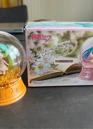 Hatsune Miku - Scenery Dôme, marque: Hatsune miku, état: Neuf avec étiquette, 20,00 €, 21,70 € Protection acheteurs incluse
