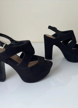 Sandales à talons noir New look Wide Fit, marca: New Look, estado: Muito bom, tamanho: 38, €14.00, €15.40 inclui Proteção do Comprador