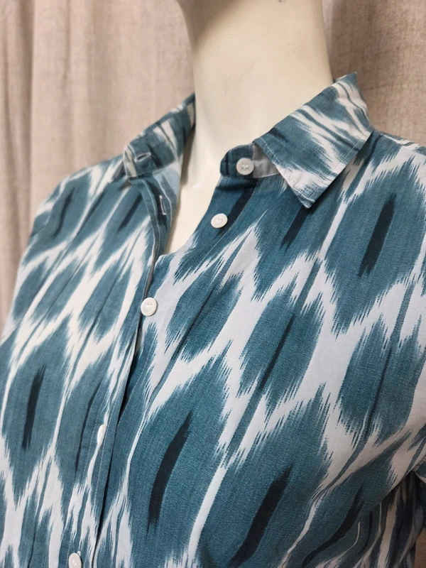 Chemisier bleu neuf - photo numéro 2