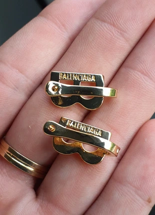 Pendientes Balenciaga, marca: Balenciaga, estado: Muy bueno, 55,00 €, 58,45 € Protección al comprador incluida