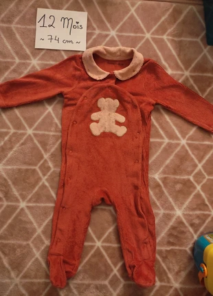 Grenouillère 12M Lulu Castagnette, marque: Lulu Castagnette, état: Très bon état, taille: 9-12 mois / 74 cm, 2,00 €, 2,80 € Protection acheteurs incluse