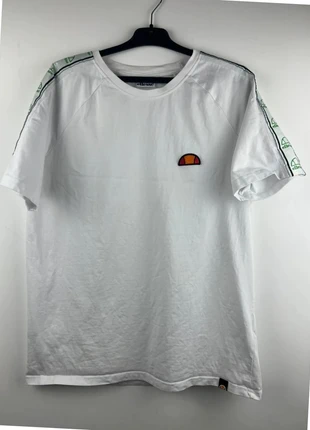 T-shirt Ellesse blanc logo brodé - L, marca: Ellesse, estado: Muito bom, tamanho: L, €15.00, €16.45 inclui Proteção do Comprador
