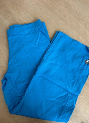 Pantacourt bleu à taille élastique, détails stylés au bas du pantalon, brand: Tendance, condition: New without tags, size: L / 40 / 12, €12.00, €13.30 includes Buyer Protection