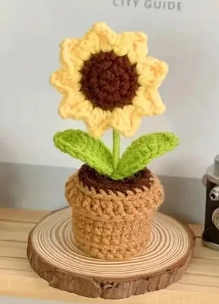 Sunflower pot decoration🌻, brand: Annuncio senza brand, condizioni: Nuovo senza cartellino, €4.20, €5.11 include la Protezione acquisti