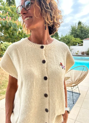 Pull écru sans manches boutons chocolat, brand: it Hippie, condizioni: Ottime, taglia: Taglia unica, €36.00, €38.50 include la Protezione acquisti Pro