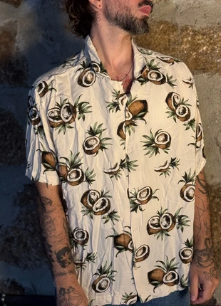 Coconuts shirt summertime veranito shirt buttoned, merk: H&M, staat: Heel goed, maat: XXL, € 8,00, € 9,10 inclusief Kopersbescherming