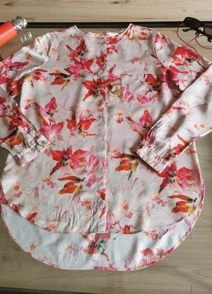 Jolie Tunique fleurie Boss, marca: Boss, estado: Muy bueno, tamaño: XL / 42 / 14, 34,00 €, 36,40 € Protección al comprador incluida