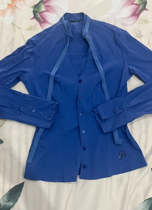 Camicia Donna Viola Guess Vintage Taglia 42, marke: Guess by Marciano, zustand: Sehr gut, größe: M / 38 / 10, 10,00 €, 11,20 € inklusive Vinted-Käuferschutz