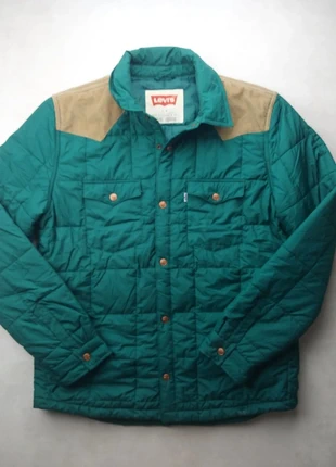 Manteaux Levi's vert taille L, merk: Levi's, staat: Heel goed, maat: L, € 44,99, € 47,94 inclusief Kopersbescherming Pro