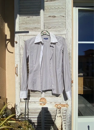 Chemise Façonnable Cintrée – Rayures Blanches & Grises – Col & Poignets Blancs – Taille 38, merk: Façonnable, staat: Heel goed, maat: M / 38 / 10, € 7,50, € 8,58 inclusief Kopersbescherming