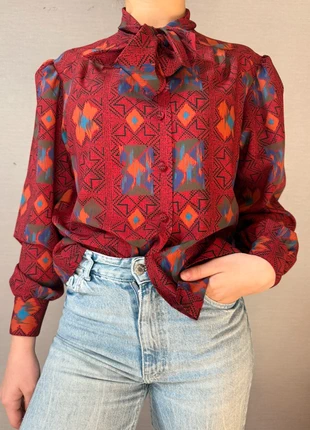 Chemise / Chemisier à manches longues et col cravate vintage taille 40/42., marca: Vintage Dressing, estado: Muito bom, tamanho: L / 40 / 12, €12.00, €13.30 inclui Proteção do Comprador Pro