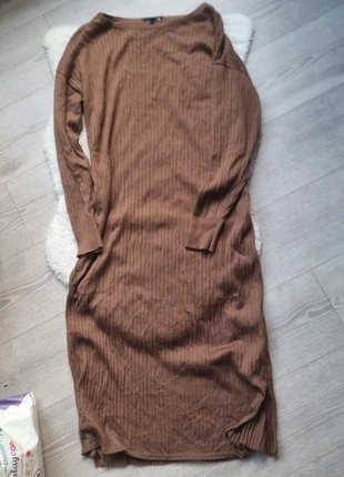 Robe longue neuve, merk: Uniqlo, staat: Nieuw zonder prijskaartje, maat: XL / 42 / 14, € 35,00, € 37,45 inclusief Kopersbescherming