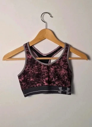 Brassière under armour rose et noire Taille S, marke: Under Armour, zustand: Sehr gut, größe: S, 8,00 €, 9,10 € beinhaltet Vinted-Käuferschutz Pro