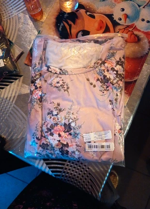 Longue chemise de nuit manches longues rose motif fleuri taille 5XL 56 neuve, brand: Inconnu, condition: New with tags, size: 8XL / 56 / 28, €10.00, €11.20 includes Buyer Protection