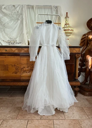 Bellissimo vestito per bambina, brand: Sophie Sposa, condizioni: Ottime, taglia: 11 anni / 146 cm, €30.00, €32.20 include la Protezione acquisti