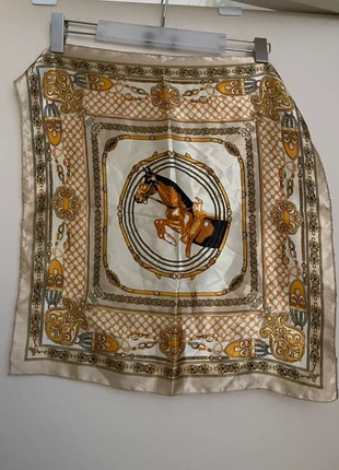 Petit foulard vintage, brand: Vintage, condition: Very good, €2.00, €2.80 includes Buyer Protection