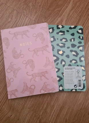 4 schriftjes met stevige kaft luipaard, marque: geen merk, état: Neuf avec étiquette, 3,50 €, 4,38 € Protection acheteurs incluse