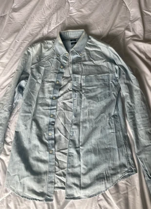 Denim shirt, brand: Uniqlo, condition: Good, size: XS, £5.00, £5.95 includes Buyer Protection
