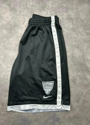 Short Nike | Taille M | Couleur Noir, Blanc, marque: Nike, état: Très bon état, taille: M, 8,00 €, 9,10 € Protection acheteurs (Pro) incluse