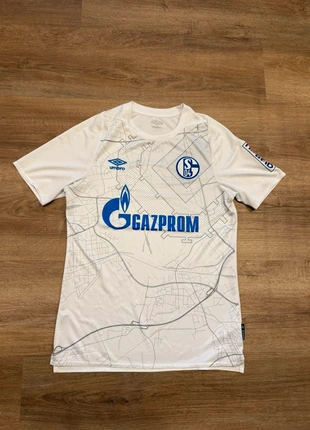Fc Schalke 04 Auswärts Trikot Umbro Größe M selten, marque: Umbro, état: Très bon état, taille: M, 20,00 €, 21,70 € Protection acheteurs incluse