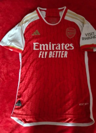 Maillot Arsenal Domicile Adidas saison 23/24 Taille S Neuf sans étiquette, marca: adidas, estado: Novo sem etiquetas, tamanho: S, €30.00, €32.20 inclui Proteção do Comprador