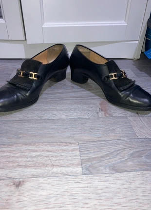 chaussures vintage noires talon carré // black vintage loafers, marque: Nicolette, état: Satisfaisant, taille: 36.5, 4,00 €, 4,90 € Protection acheteurs incluse
