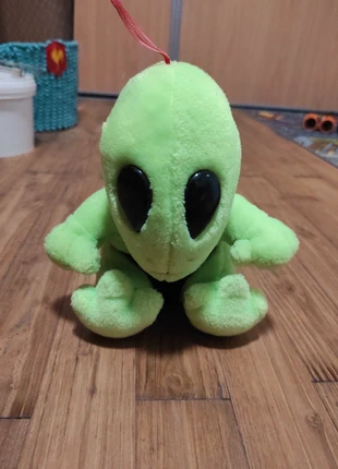 Doudou extraterrestre, brand: H&M, condizioni: Nuovo senza cartellino, taglia: Taglia unica, €1.50, €2.28 include la Protezione acquisti