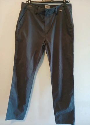 Vans tg.M Pantalone chino stile casual e sportivo, merk: Vans, staat: Heel goed, maat: M, € 8,00, € 9,10 inclusief Kopersbescherming