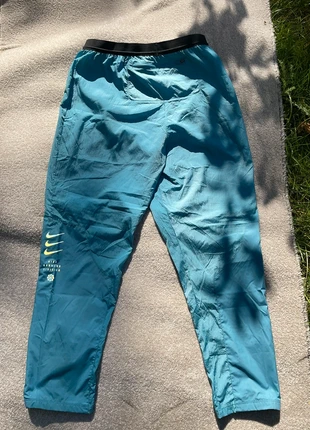 Bas Nike running division bleu introuvable, marque: Nike, état: Neuf sans étiquette, taille: M, 65,00 €, 68,95 € Protection acheteurs incluse