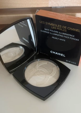 Les symboles de Chanel les perles, marque: Chanel, état: Neuf avec étiquette, 50,00 €, 53,20 € Protection acheteurs incluse