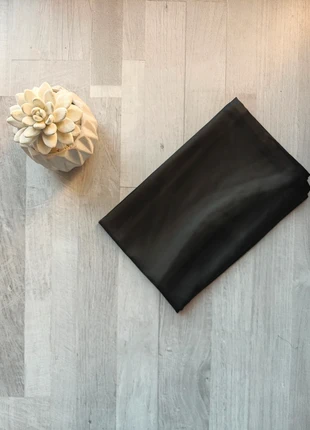 🌙 Taie d’oreiller en soie haut de gamme 💎 Élégance, luxe et bienfaits pour les cheveux & la peau, merk: SOIE, staat: Nieuw met prijskaartje, maat: 65 x 65 cm, € 21,00, € 22,75 inclusief Kopersbescherming