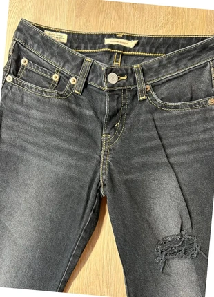 Jeans Levi’s Femme Noughties Bootcut, marke: Levi's, zustand: Sehr gut, größe: Sonstige, 22,00 €, 23,80 € inklusive Vinted-Käuferschutz