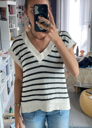 Pull sans manches en maille noir et blanc rayé, brand: Pull & Bear, condizioni: Nuovo senza cartellino, taglia: S / IT 40 / EU 36, €2.00, €2.80 include la Protezione acquisti