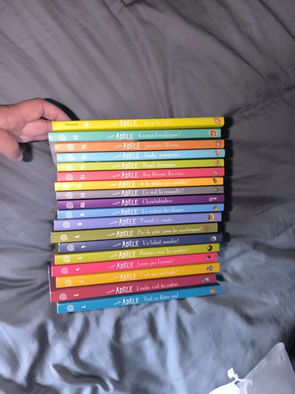 Lot de livres mortelle Adèle