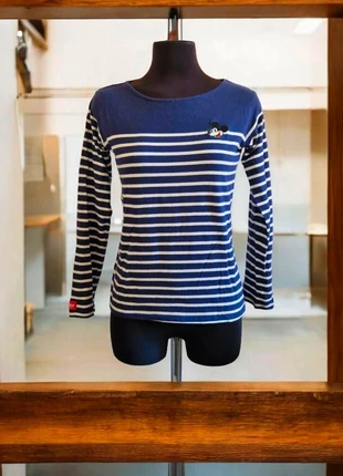 Sweat Marinière Mickey and Friends
Marque : Disney
Taille M, merk: Disney, staat: Heel goed, maat: M / 38 / 10, € 11,99, € 13,29 inclusief Kopersbescherming