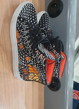 Basket montante, marque: le monteur et inkowell, état: Très bon état, taille: 40, 60,00 €, 63,70 € Protection acheteurs incluse