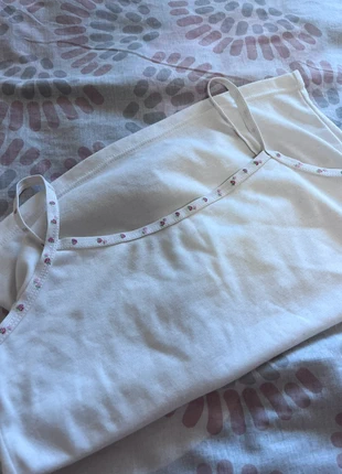 Haut blanc à bretelles style mignon à motif fraise sur le haut, brand: sans marque, condition: New with tags, size: S / 36 / 8, €1.00, €1.75 includes Buyer Protection
