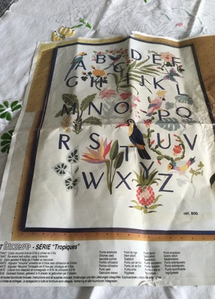 Belle broderie abecedaire Princesse, marque: Princesse, état: Très bon état, 13,00 €, 14,35 € Protection acheteurs incluse