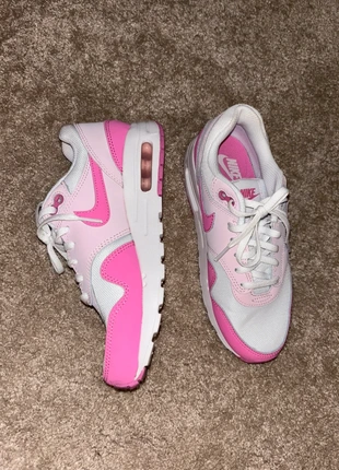 Nike air max 1 one size 5 pink white, brand: Nike, condition: Very good, size: 5, £20.00, £21.70 includes Buyer Protection