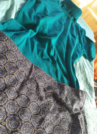 Blau grün gemusterter Rock + warmes, türkises Rollkragenshirt, marque: Yessica, état: Bon état, taille: L / 40 / 12, 5,00 €, 5,95 € Protection acheteurs incluse