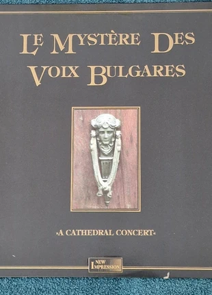 Le Mystere Des Voix Bulgares A Cathedral Concert 1990 + brochure, condizioni: Ottime, €15.00, €16.45 include la Protezione acquisti
