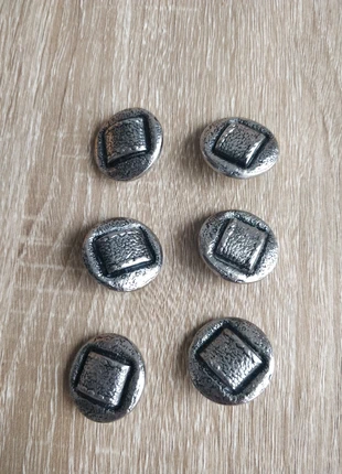 Matériel #133 : Boutons métal vintage 28 mm, état: Neuf sans étiquette, 3,00 €, 3,85 € Protection acheteurs incluse